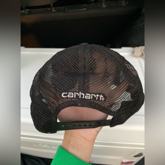 Black Carhartt Hat - Picture 7 of 8